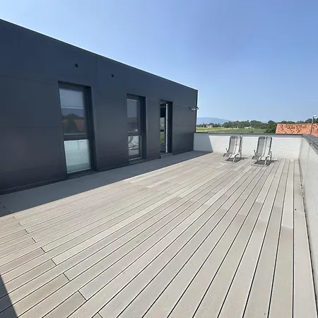 Appartamento Lux Spodnja Hajdina